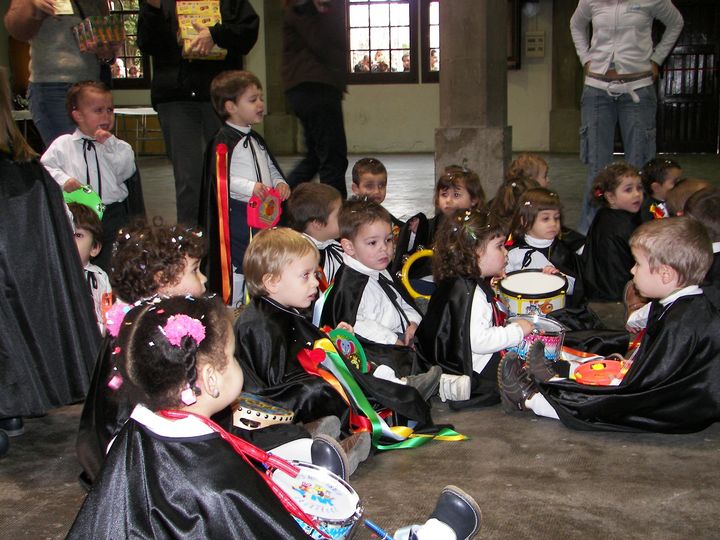 Les escoles bressol inauguren el Carnaval d'Arenys amb una festa al Calisay - Foto 12036001