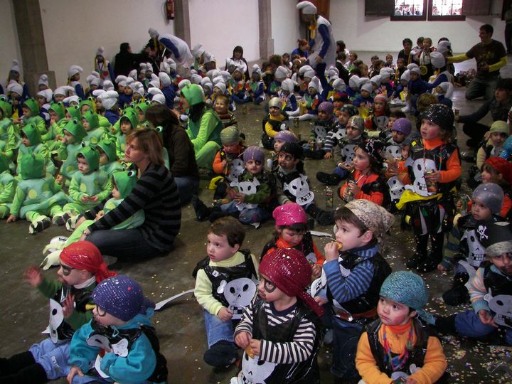 Les escoles bressol inauguren el Carnaval d'Arenys amb una festa al Calisay - Foto 71277552