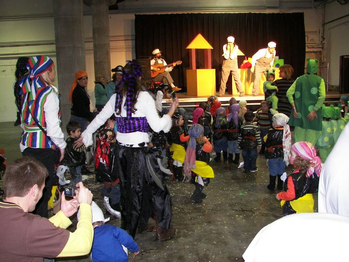 Les escoles bressol inauguren el Carnaval d'Arenys amb una festa al Calisay - Foto 66578905