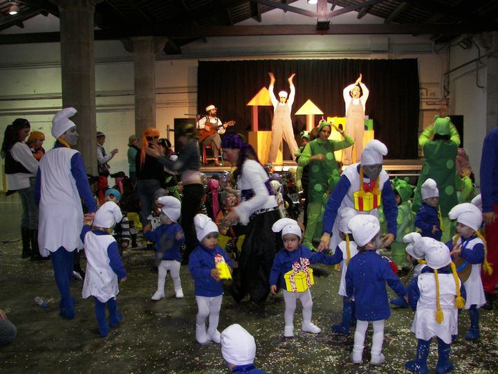 Les escoles bressol inauguren el Carnaval d'Arenys amb una festa al Calisay - Foto 35874864