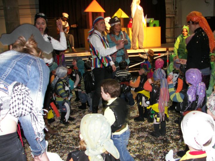 Les escoles bressol inauguren el Carnaval d'Arenys amb una festa al Calisay - Foto 61693715