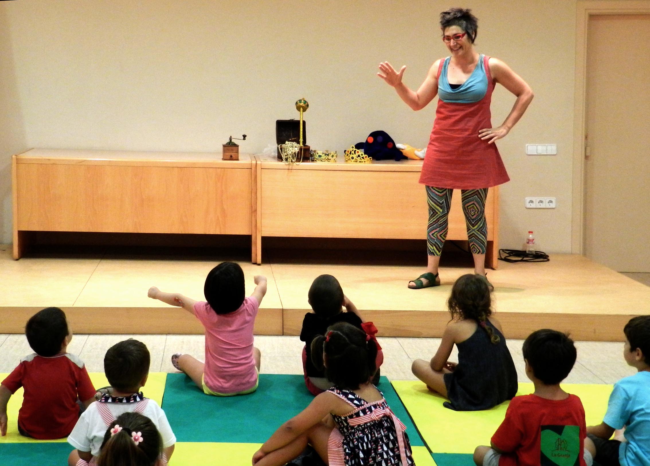 Hora del conte i taller per a infants amb Mon Mas (08.08.2013)