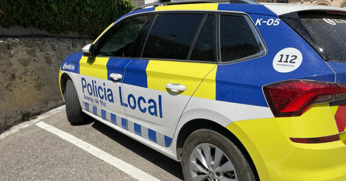 la policia local deté tres persones per un presumpte delicte de receptació d´objectes robats