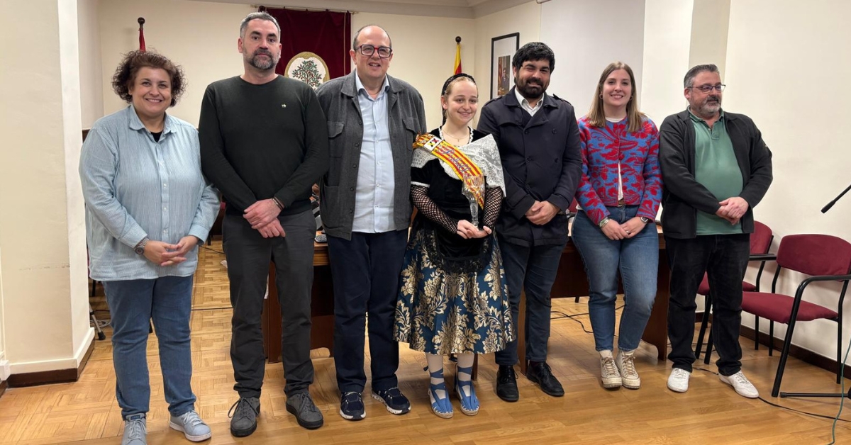 l'ajuntament homenatja l'arenyenca laia gómez, pubilla de catalunya 2025