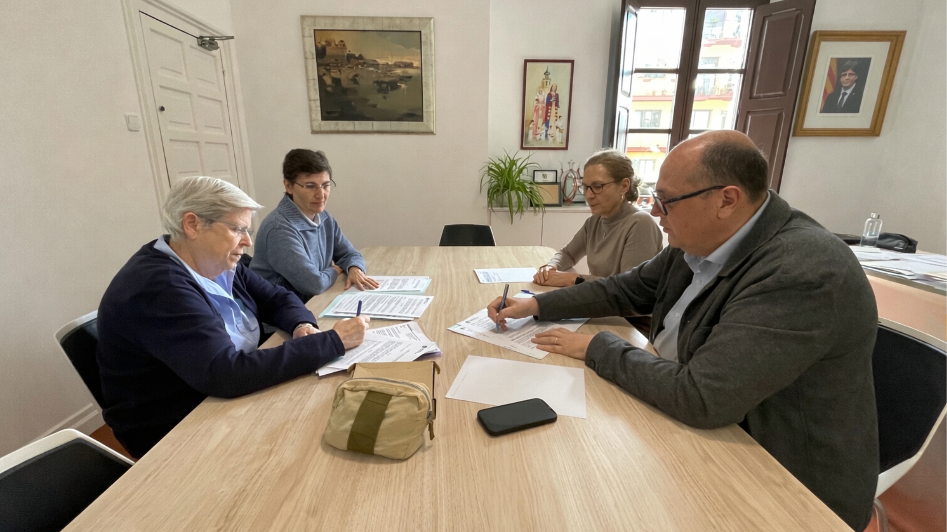 signat el conveni pel lloguer per a ús municipal del casal sant vicenç